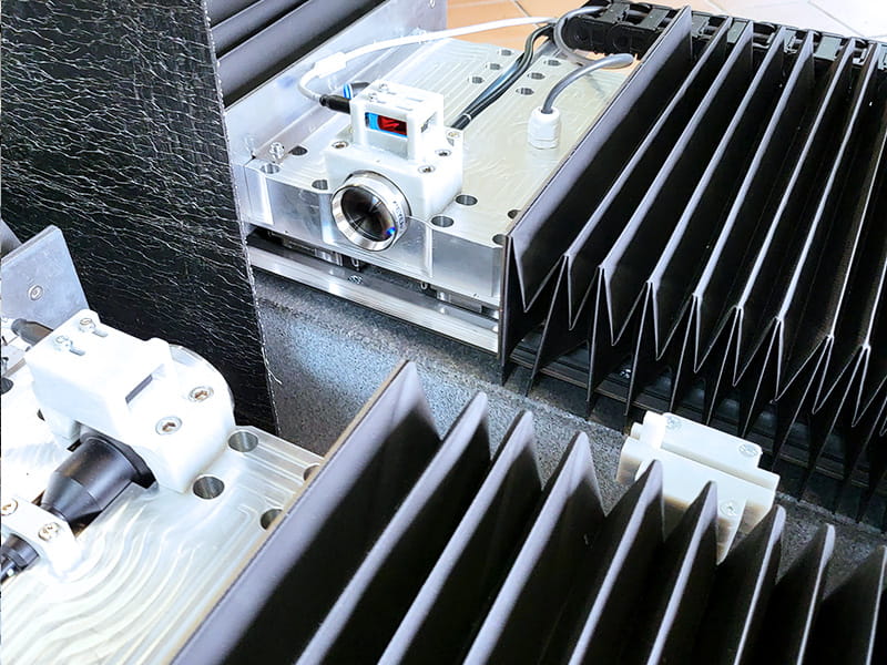 Dickenmessanlage MPI-886 Berührungsloses Messverfahren